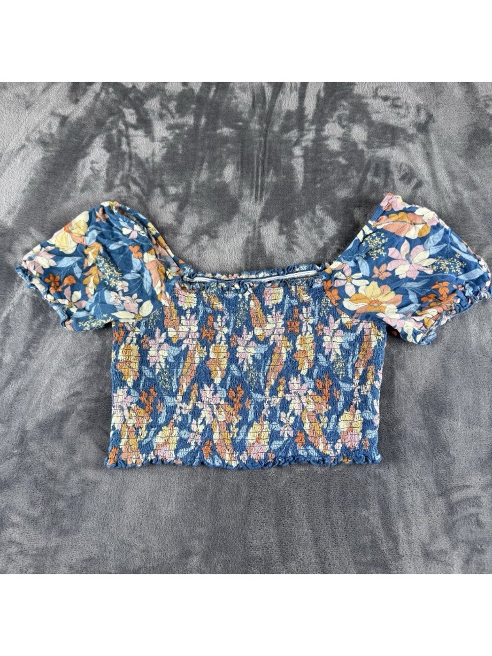 American Eagle Aerie Smocked Cropped Puff Sleeve Square Neck Floral Top Medium